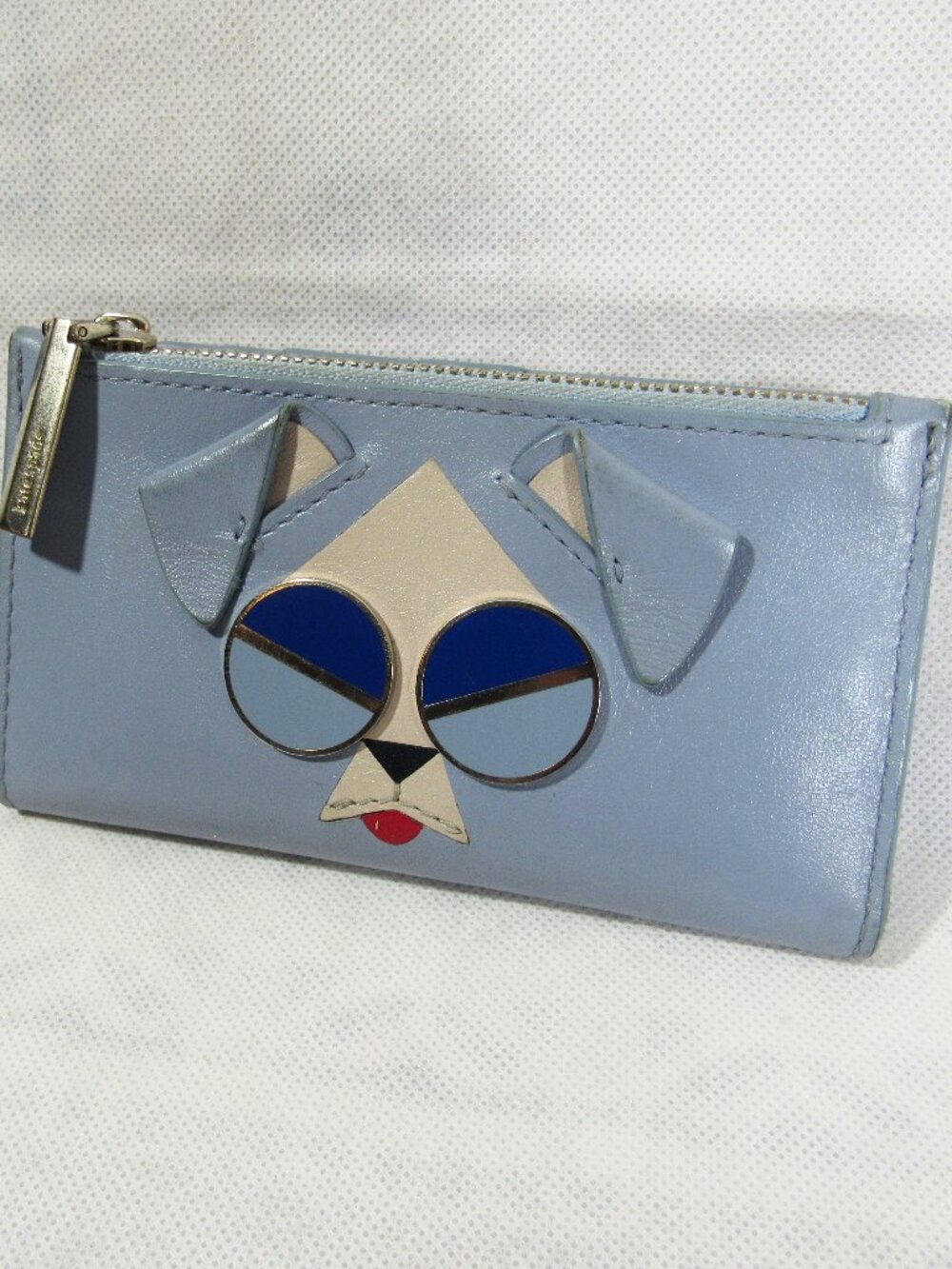 KATE SPADE PUPPY WALLET LOTS OF STORAGE SMALL BUT MIGHTY AND SUPER CUTE